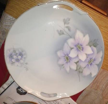 SCR340 Handled Cake Plate