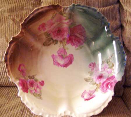 7617 10" Round Vegetable Bowl