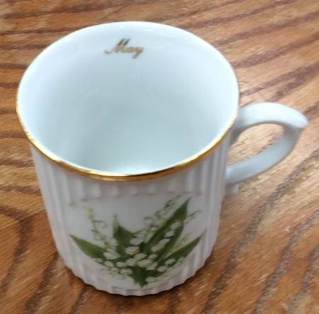 Flower of the Month Mug