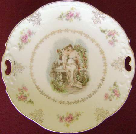 SCR388 Handled Cake Plate