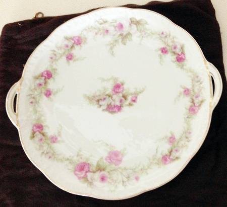 SCR404 Handled Cake Plate