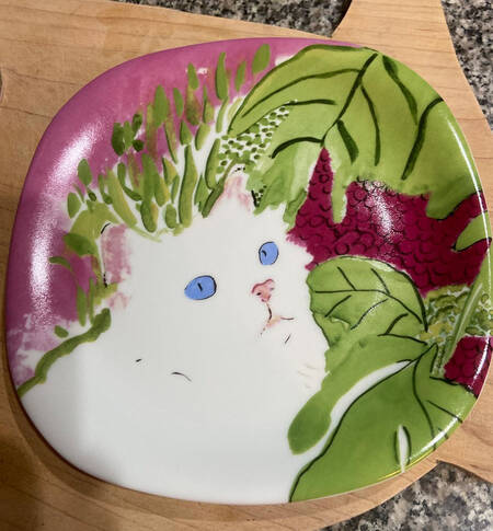 Minouettes Salad Plate