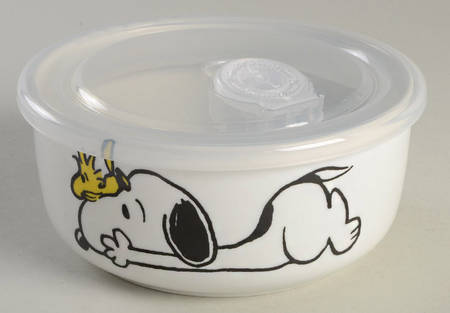 Peanuts 16 Oz Round Plastic Microwave Bowl w/Vent Lid