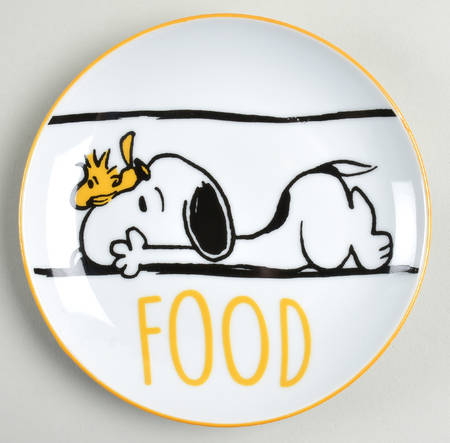 Peanuts Appetizer Plate