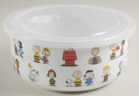 Peanuts Large Serve & Store Bowl & Lid