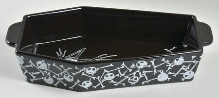 Nightmare Before Christmas 2 Qt Coffin Shaped Figural Baker No Lid