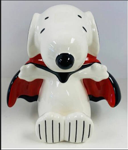 Peanuts Halloween Figural Cookie Jar & Lid