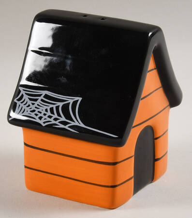 Peanuts Halloween Figural Salt Shaker