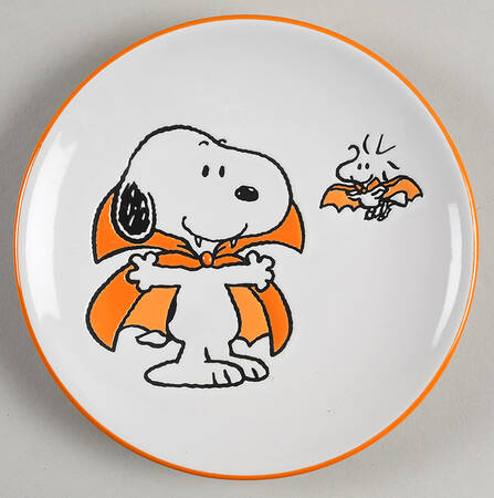 Peanuts Halloween Appetizer Plate