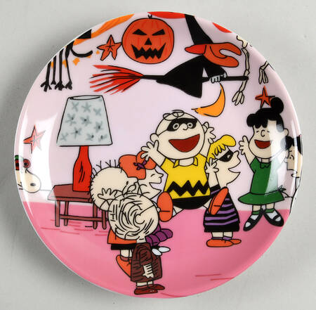 Peanuts Halloween Appetizer Plate