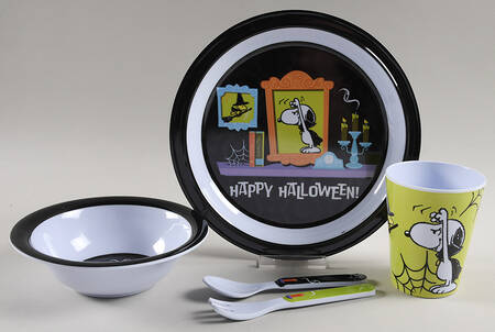 Peanuts Halloween (5 Piece) Melamine Child's Set