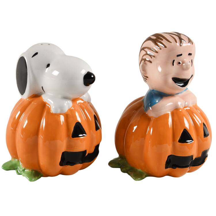 Peanuts Halloween Figural Salt and Pepper
