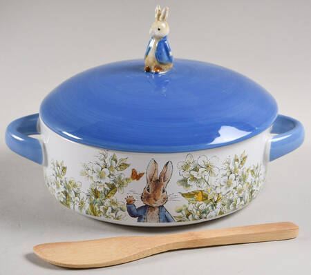 Peter Rabbit Classic Cheese Baker (Brie) & Lid