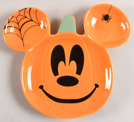 Mickey Pumpkin Figural Salad Plate by Zrike