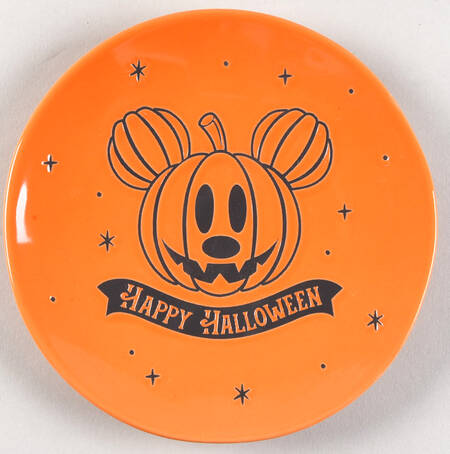 Mickey Pumpkin Appetizer Plate by Zrike