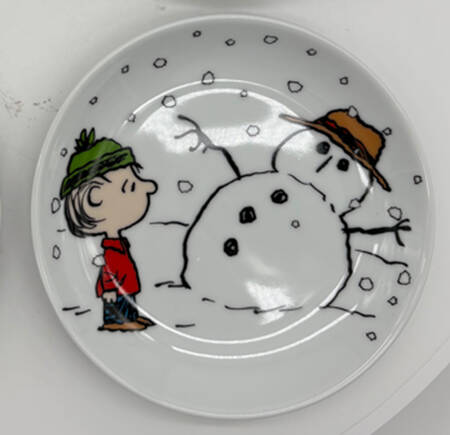 Peanuts Christmas Appetizer Plate