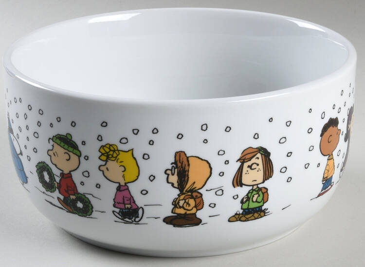 Peanuts Christmas 32 Oz Round Plastic Microwave Bowl No Vent Lid