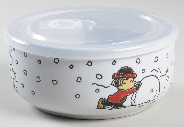 Peanuts Christmas 16 Oz Round Plastic Microwave Bowl & Vented Lid