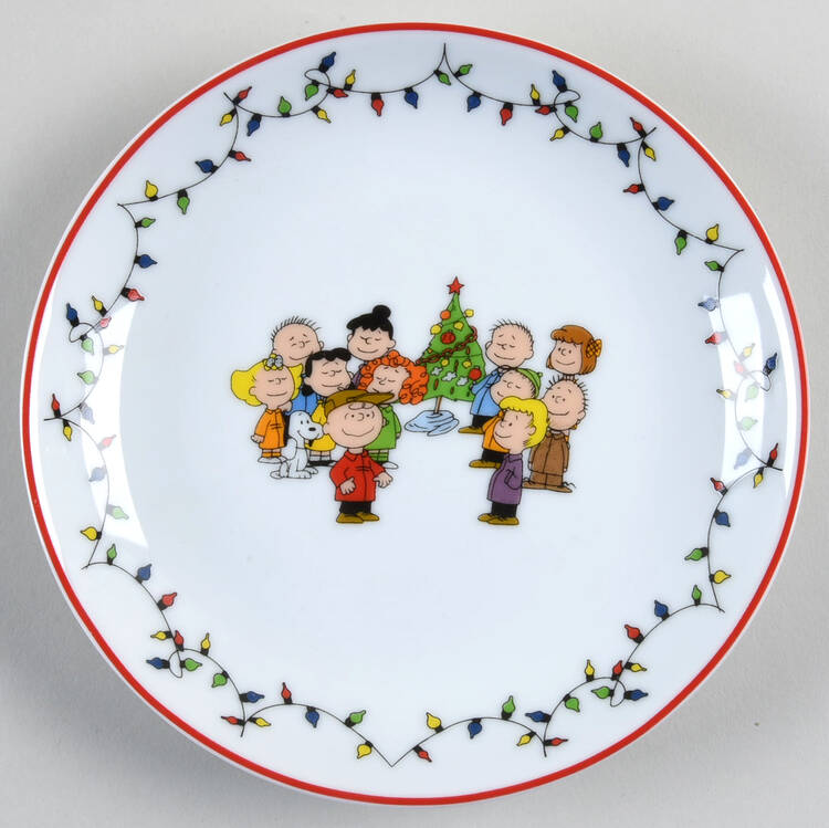 Peanuts Christmas Appetizer Plate