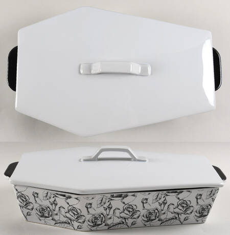 Skull and Butterfly 2 Qt Coffin Shaped Figural Baker & Lid