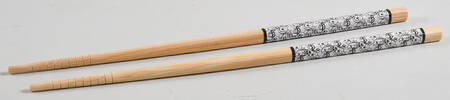 Winnie the Pooh Bee at One Chopsticks (Pair)