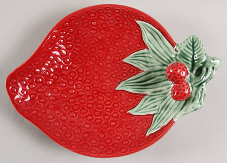 Strawberry Fields 10" Figural Serving Tray
