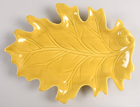 Leaf 13" Figural Platter