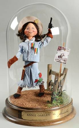 Folk Heroes Annie Oakley With Dome - No Box