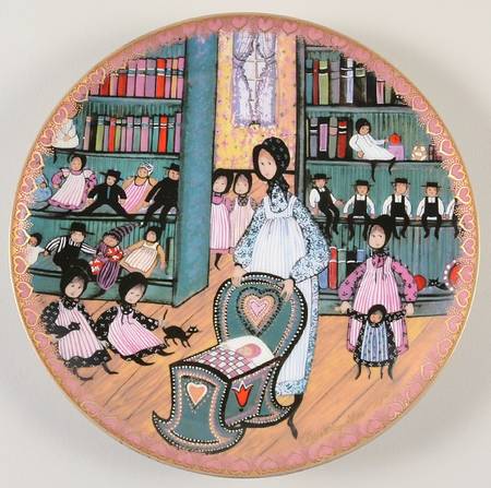 Mother's Day Plates Mother's World - Boxed