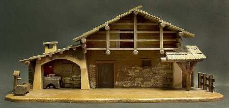 Ferrandiz Wood Figurines 6" Stable - No Box