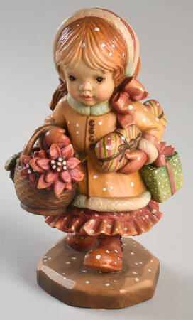 Sarah Kay Figurines Yuletide Cheer-6" - No Box