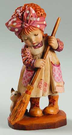 Sarah Kay Figurines Sweeping-6" - No Box