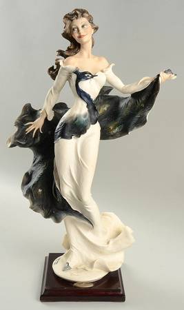 Avantgarde Lady Wynne - Boxed