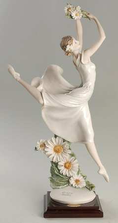 Ballet Dance Of The Daisies - Boxed