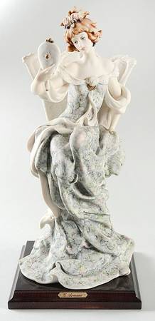 Women Lady With Hand Mirror - Boxed