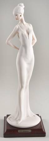 Women Dressing Up - Boxed