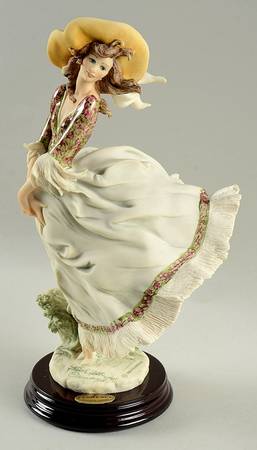 Figurine of the Year 1995-Scarlett - Boxed