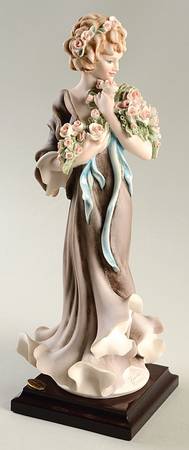 The Beauties Scent Of Roses - Boxed
