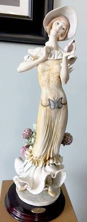 Women Reverie - Boxed