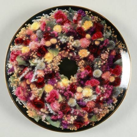 Rose Wreaths Sweethearts Delight - No Box