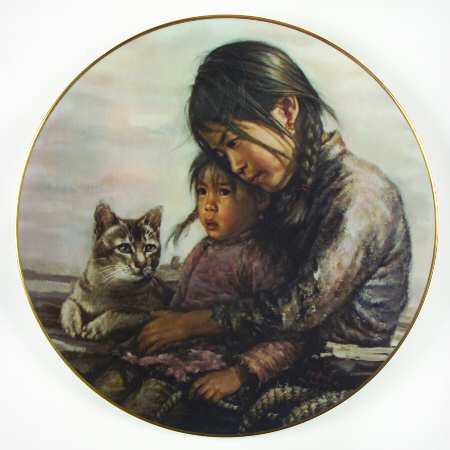 Children of Aberdeen Girl With Little Sister - Boxed