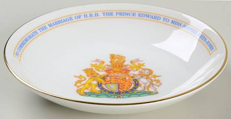 Aynsley Royalty Giftware Prince Edward & Sophie Wedding Bon Bon - No Box