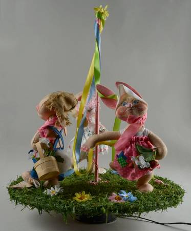 Analee Easter Dolls Motorized Revolving Maypole - No Box