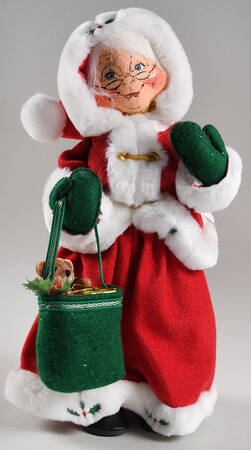 Santa and Mrs Santa Winterberry Mrs Santa With Teddy Bear - No Box