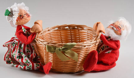 Santa and Mrs Santa Mr And Mrs Santa With Basket - No Box