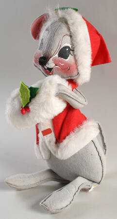 Christmas Mice Mrs Santa Mouse With Muff - No Box