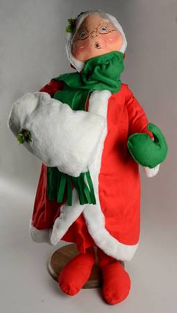 Santa and Mrs Santa Velour Mrs Santa - No Box
