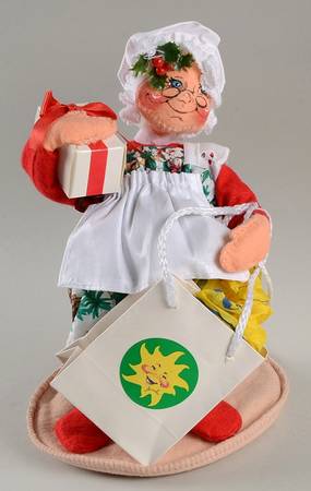 Santa and Mrs Santa Mrs Claus With Gifts - No Box