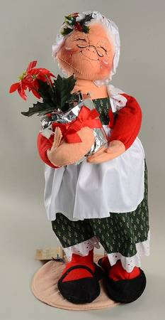 Santa and Mrs Santa Mrs Santa With Poinsettia - No Box
