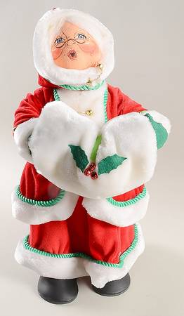 Santa and Mrs Santa Jinglebell Mrs Claus - No Box